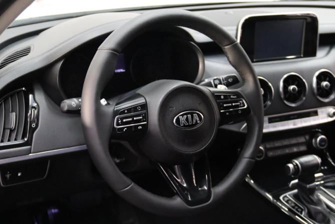 Kia Stinger I с пробегом 2019 года, цена 2 495 950 рублей, 117276 км, лифтбек, Автокод Объявления