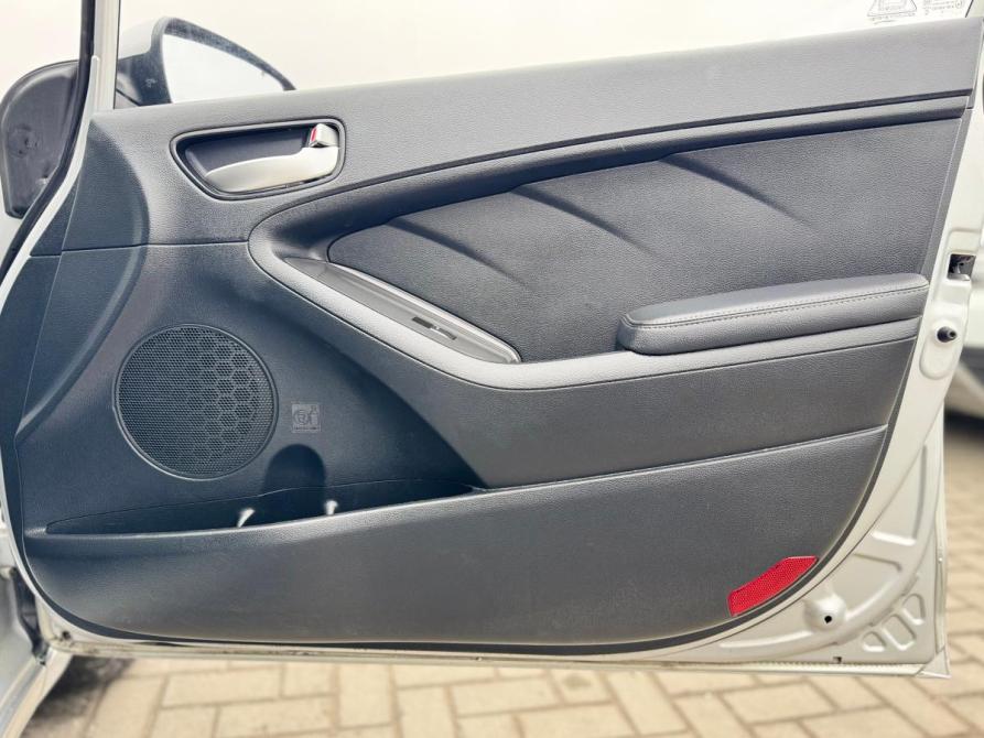 Kia K3 I Рестайлинг Ростов-на-Дону  - изображение 19