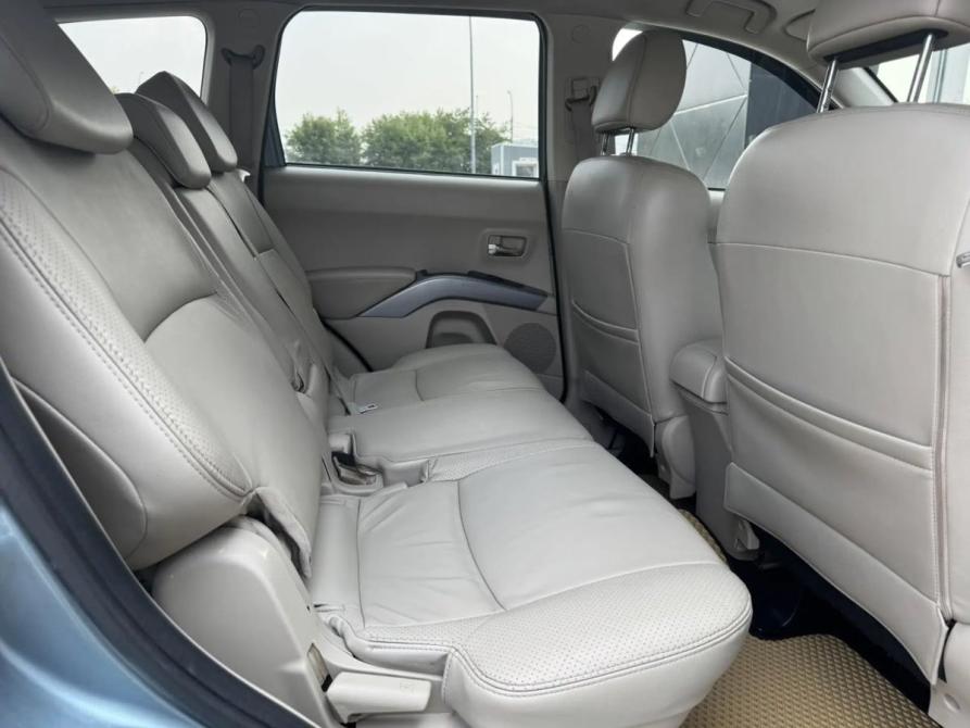 Mitsubishi Outlander II Новосибирск  - изображение 9