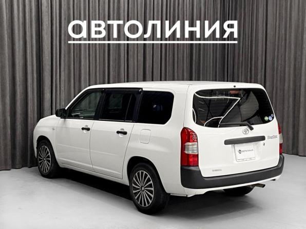 Toyota Probox I Рестайлинг с пробегом 2020 года, цена 1 090 000 рублей, 71000 км, универсал, Автокод Объявления