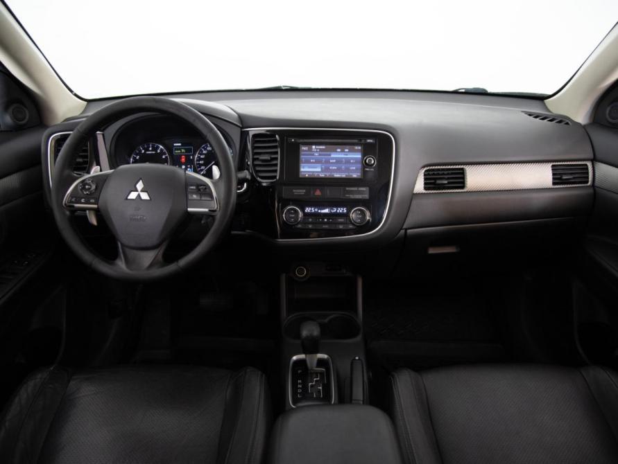 Mitsubishi Outlander III Санкт-Петербург  - изображение 10