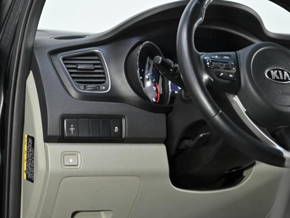 Kia Carnival III с пробегом 2020 года, цена 2 749 000 рублей, 131000 км, минивэн, Автокод Объявления