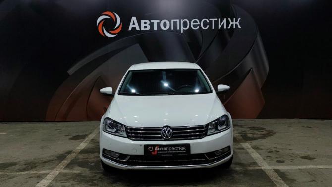 Volkswagen Passat B7 с пробегом 2013 года, цена 1 050 000 рублей, 167089 км, седан, Автокод Объявления