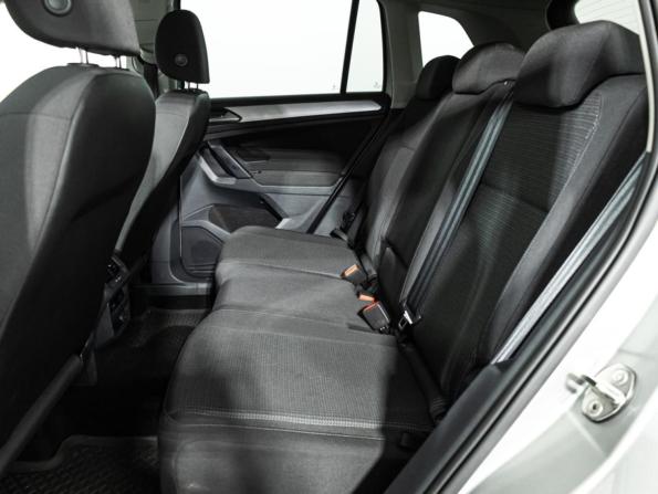 Volkswagen Tiguan II с пробегом 2018 года, цена 1 949 700 рублей, 104050 км, внедорожник, Автокод Объявления