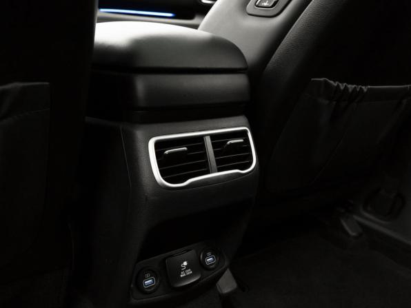 Hyundai Santa Fe IV Рестайлинг с пробегом 2022 года, цена 4 100 000 рублей, 38000 км, внедорожник, Автокод Объявления