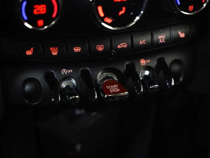 Mini Hatch III (F55/F56) Рестайлинг Санкт-Петербург  - изображение 17