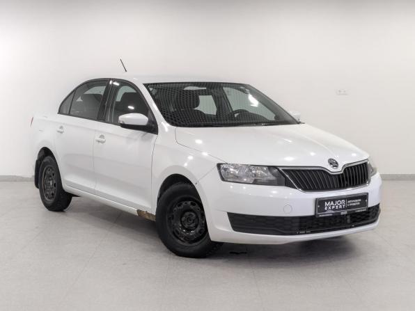 Skoda Rapid I Рестайлинг с пробегом 2019 года, цена 900 000 рублей, 190199 км, лифтбек, Автокод Объявления