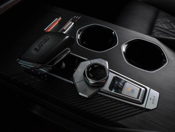 Changan UNI-K с пробегом 2023 года, цена 2 789 000 рублей, 65171 км, внедорожник, Автокод Объявления