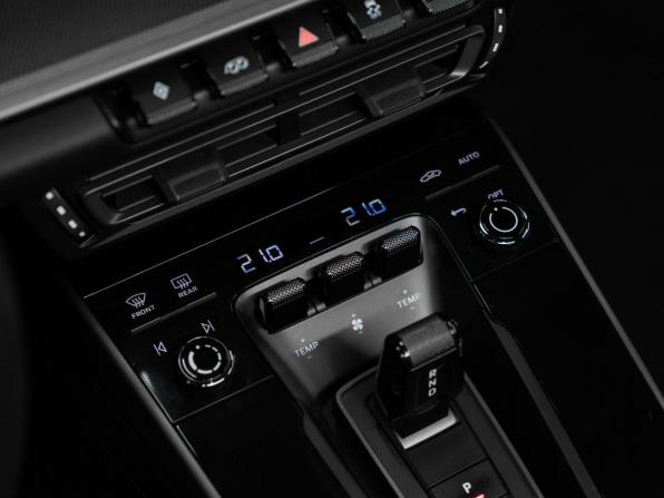 Porsche 911 VIII (992) с пробегом 2020 года, цена 14 450 000 рублей, 13943 км, купе, Автокод Объявления