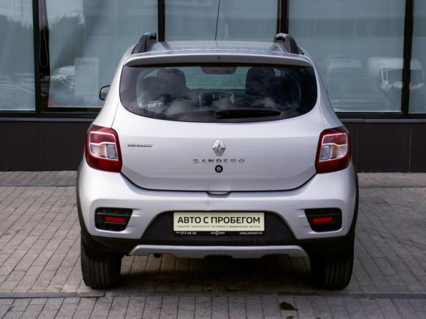 Renault Sandero II с пробегом 2017 года, цена 1 099 000 рублей, 44421 км, хэтчбек, Автокод Объявления