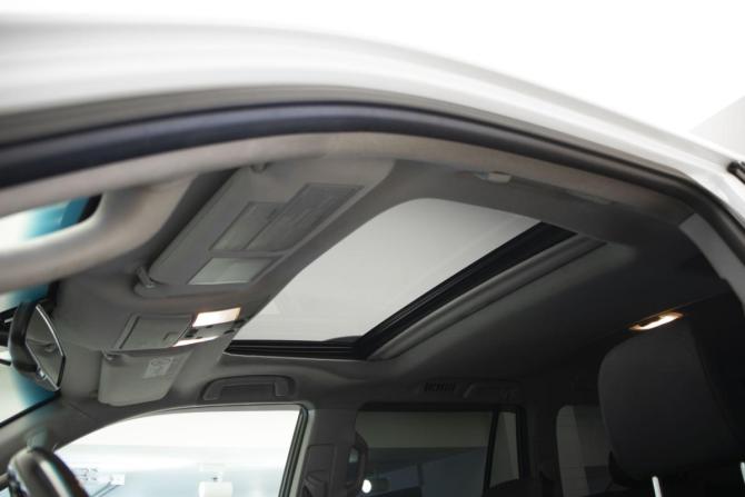 Toyota Land Cruiser Prado 150 Series Рестайлинг 1 с пробегом 2016 года, цена 3 650 000 рублей, 312140 км, внедорожник, Автокод Объявления