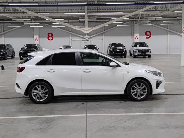 Kia Ceed III с пробегом 2018 года, цена 1 470 000 рублей, 176239 км, хэтчбек, Автокод Объявления