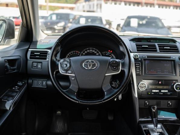 Toyota Camry VII (XV50) с пробегом 2014 года, цена 1 599 000 рублей, 178008 км, седан, Автокод Объявления