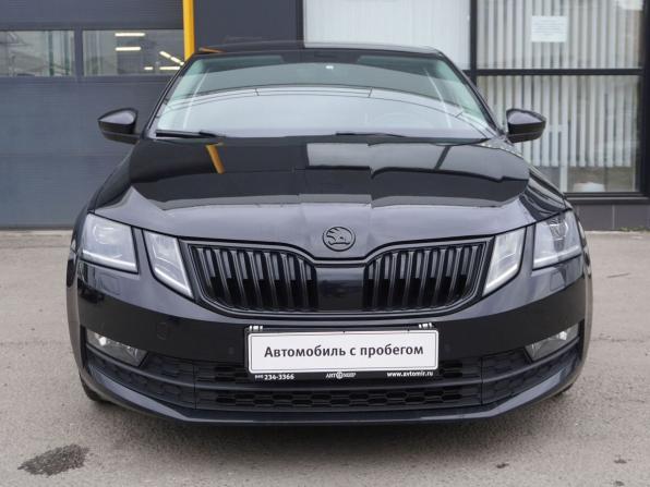 Skoda Octavia III (A7) Рестайлинг с пробегом 2018 года, цена 1 663 000 рублей, 243732 км, лифтбек, Автокод Объявления