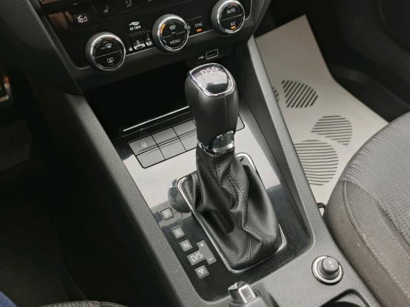 Skoda Octavia III (A7) Рестайлинг с пробегом 2018 года, цена 1 690 000 рублей, 169825 км, лифтбек, Автокод Объявления