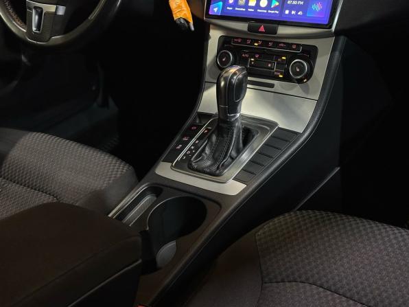 Volkswagen Passat B7 с пробегом 2011 года, цена 899 999 рублей, 223180 км, седан, Автокод Объявления