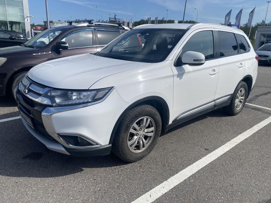 Mitsubishi Outlander III Рестайлинг 2 Санкт-Петербург  - изображение 1