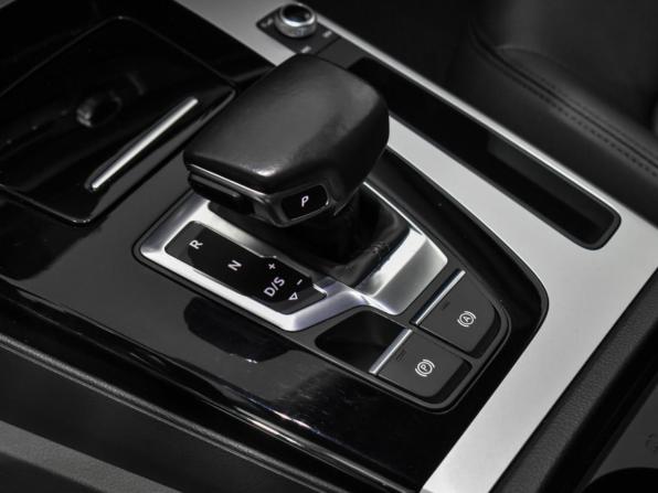 Audi Q5 II (FY) Рестайлинг с пробегом 2021 года, цена 4 699 000 рублей, 67139 км, внедорожник, Автокод Объявления