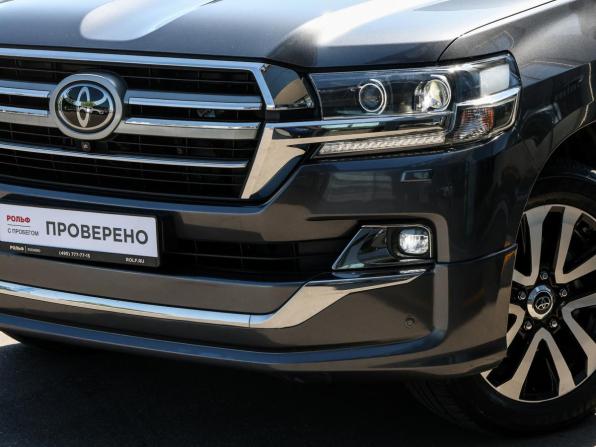 Toyota Land Cruiser 200 Series Рестайлинг 2 с пробегом 2019 года, цена 7 998 000 рублей, 82477 км, внедорожник, Автокод Объявления