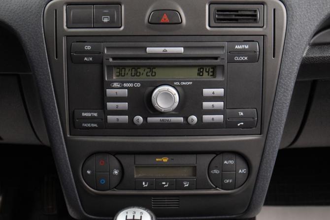 Ford Fusion I Рестайлинг с пробегом 2008 года, цена 619 000 рублей, 165529 км, хэтчбек, Автокод Объявления