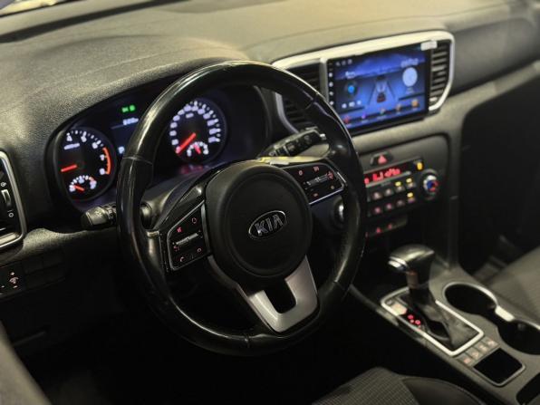 Kia Sportage IV с пробегом 2018 года, цена 1 870 000 рублей, 130106 км, внедорожник, Автокод Объявления