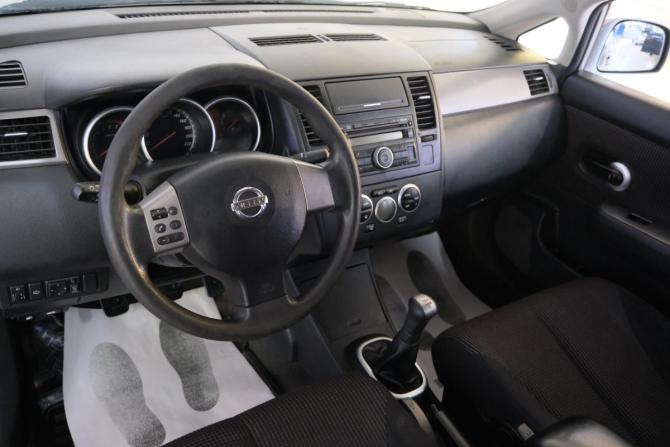 Nissan Tiida I Рестайлинг с пробегом 2011 года, цена 719 000 рублей, 197000 км, седан, Автокод Объявления