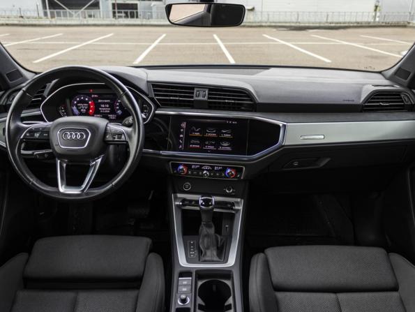 Audi Q3 Sportback II (F3) с пробегом 2020 года, цена 4 098 000 рублей, 45200 км, внедорожник, Автокод Объявления