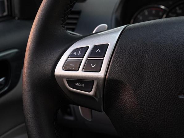 Mitsubishi Pajero Sport II Рестайлинг с пробегом 2015 года, цена 2 340 000 рублей, 107308 км, внедорожник, Автокод Объявления