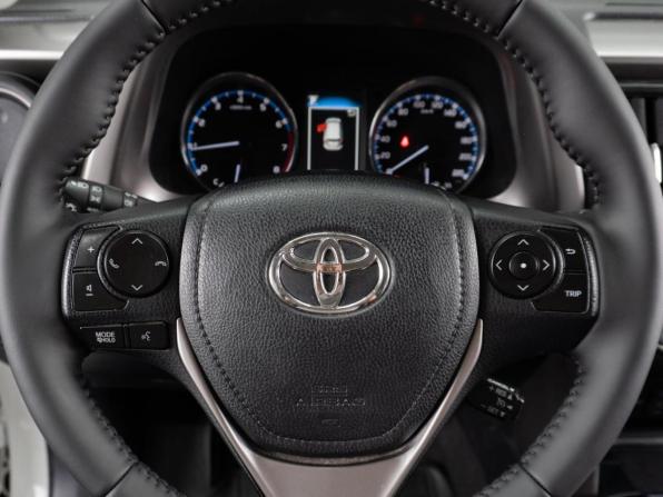 Toyota RAV4 IV (XA40) Рестайлинг с пробегом 2015 года, цена 2 320 000 рублей, 130367 км, внедорожник, Автокод Объявления