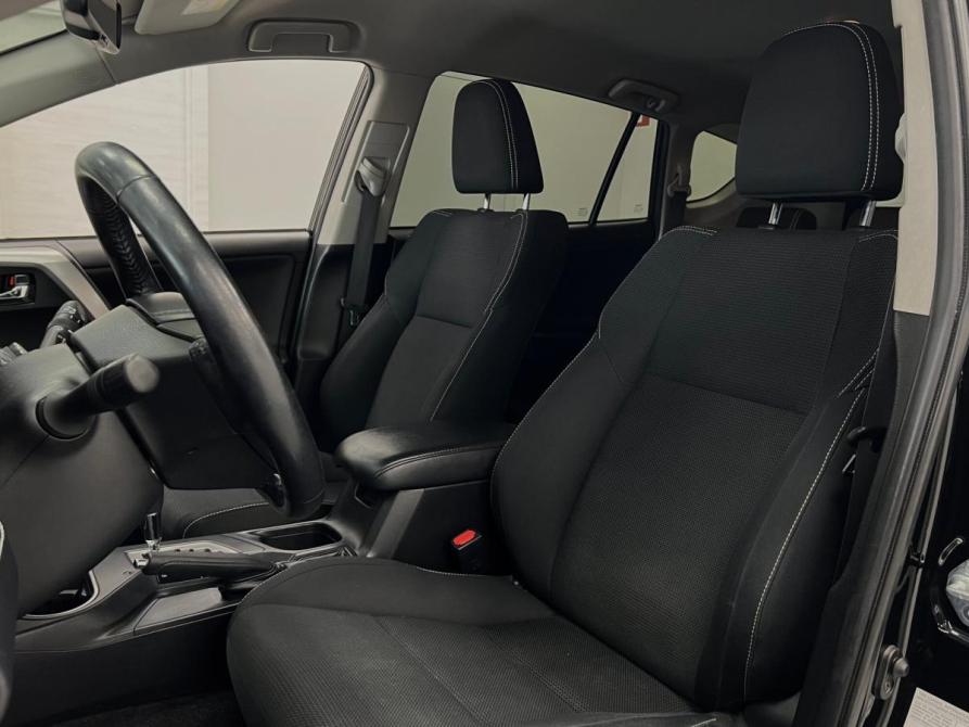 Toyota RAV4 IV (XA40) Рестайлинг Казань  - изображение 17
