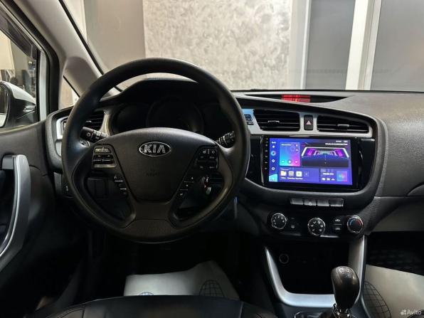 Kia Ceed II с пробегом 2013 года, цена 1 395 000 рублей, 75953 км, универсал, Автокод Объявления