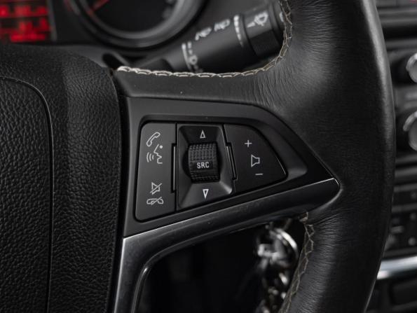 Opel Mokka I с пробегом 2013 года, цена 1 215 000 рублей, 89126 км, внедорожник, Автокод Объявления