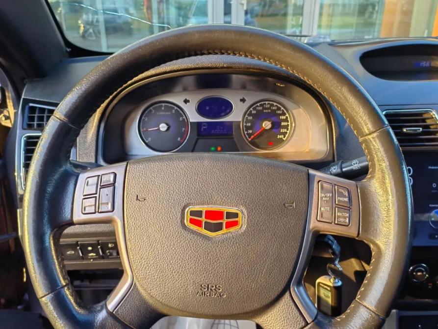 Geely Emgrand EC7 Оренбург  - изображение 10
