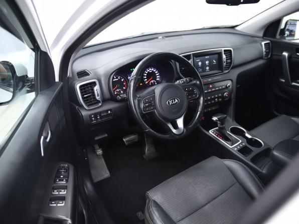 Kia Sportage IV с пробегом 2018 года, цена 2 030 000 рублей, 142514 км, внедорожник, Автокод Объявления