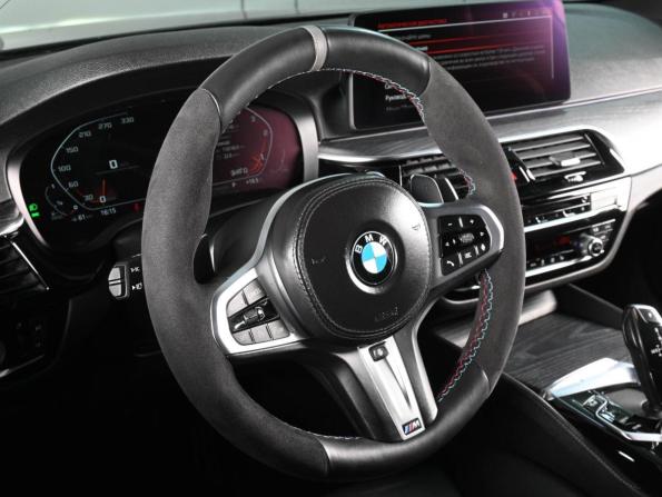 BMW 5 серии VII (G30/G31/G38) Рестайлинг с пробегом 2021 года, цена 4 099 000 рублей, 118748 км, седан, Автокод Объявления