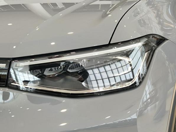 Volkswagen Tharu I Рестайлинг с пробегом 2025 года, цена 2 990 000 рублей, 10 км, внедорожник, Автокод Объявления