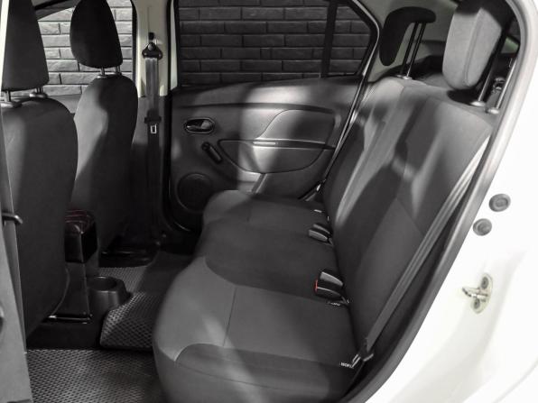 Renault Logan II Рестайлинг с пробегом 2021 года, цена 850 000 рублей, 158307 км, седан, Автокод Объявления