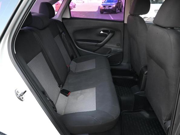 Volkswagen Polo V с пробегом 2012 года, цена 799 000 рублей, 215573 км, седан, Автокод Объявления