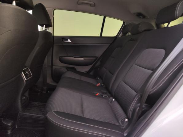 Kia Sportage IV Рестайлинг с пробегом 2020 года, цена 2 399 000 рублей, 98100 км, внедорожник, Автокод Объявления