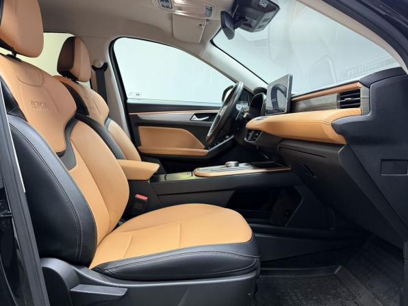 Haval Jolion I с пробегом 2023 года, цена 2 100 000 рублей, 40272 км, внедорожник, Автокод Объявления