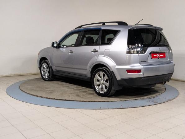 Mitsubishi Outlander II Рестайлинг с пробегом 2011 года, цена 1 214 900 рублей, 286000 км, внедорожник, Автокод Объявления