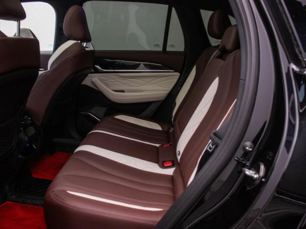 Geely Monjaro I с пробегом 2022 года, цена 2 945 000 рублей, 40714 км, внедорожник, Автокод Объявления