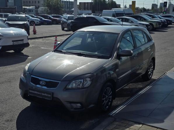 Kia Rio II Рестайлинг с пробегом 2010 года, цена 555 000 рублей, 134759 км, хэтчбек, Автокод Объявления