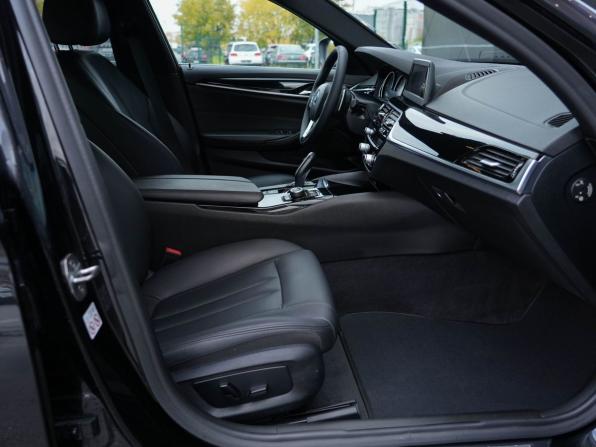 BMW 5 серии VII (G30/G31/G38) с пробегом 2019 года, цена 2 835 000 рублей, 312000 км, седан, Автокод Объявления