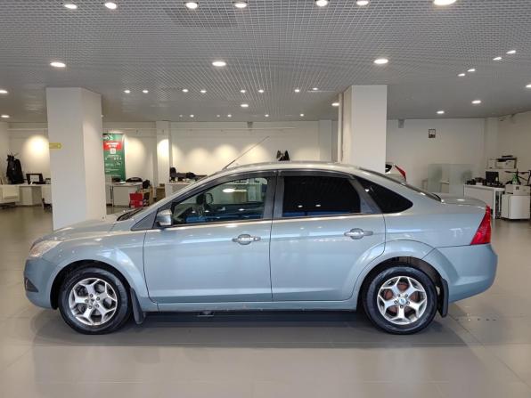 Ford Focus II Рестайлинг с пробегом 2009 года, цена 370 000 рублей, 310551 км, седан, Автокод Объявления