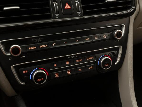 Kia Optima IV с пробегом 2015 года, цена 1 570 000 рублей, 199123 км, седан, Автокод Объявления