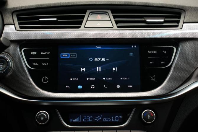 Geely Emgrand 7 I Рестайлинг с пробегом 2018 года, цена 980 000 рублей, 116621 км, седан, Автокод Объявления