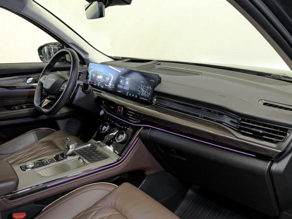 Exeed VX I с пробегом 2023 года, цена 3 070 000 рублей, 23396 км, внедорожник, Автокод Объявления