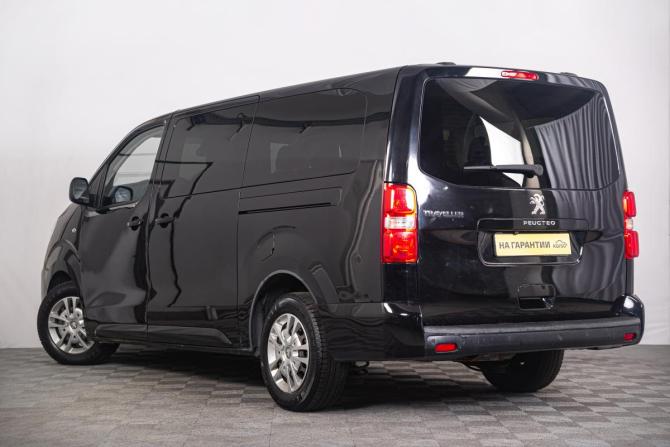 Peugeot Traveller I с пробегом 2018 года, цена 3 059 000 рублей, 147000 км, минивэн, Автокод Объявления