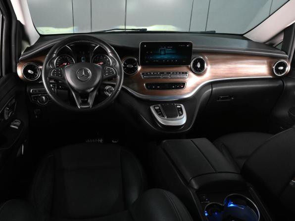 Mercedes-Benz V-Класс III (W447) Рестайлинг с пробегом 2021 года, цена 5 719 040 рублей, 107998 км, минивэн, Автокод Объявления